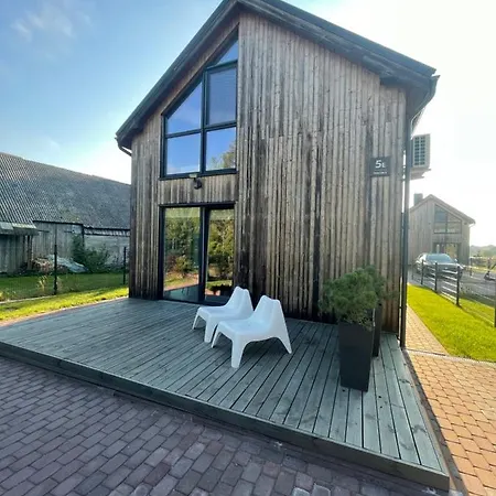 House 777 ヴィラ *
